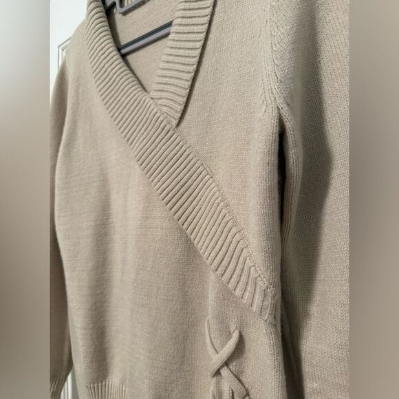 Shawl Collar Faux Wrap Lace Up Long Sleeve Sweater Tan Women’s Small - Picture 4 of 7